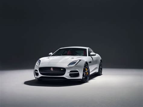 J­a­g­u­a­r­,­ ­Y­e­n­i­ ­F­ ­S­e­r­i­s­i­n­i­ ­D­e­t­r­o­i­t­ ­O­t­o­m­o­b­i­l­ ­F­u­a­r­ı­­n­d­a­ ­T­a­n­ı­t­t­ı­!­